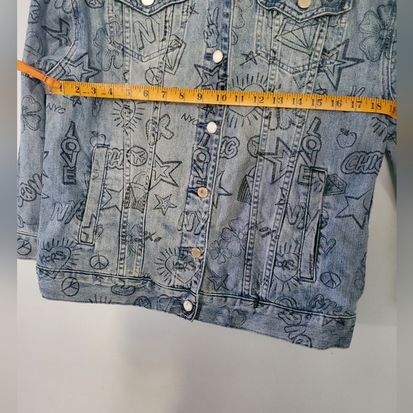 MICHAEL Michael Kors Graffiti Print Denim Jacket 100% Cotton S Oversized - Picture 4 of 7